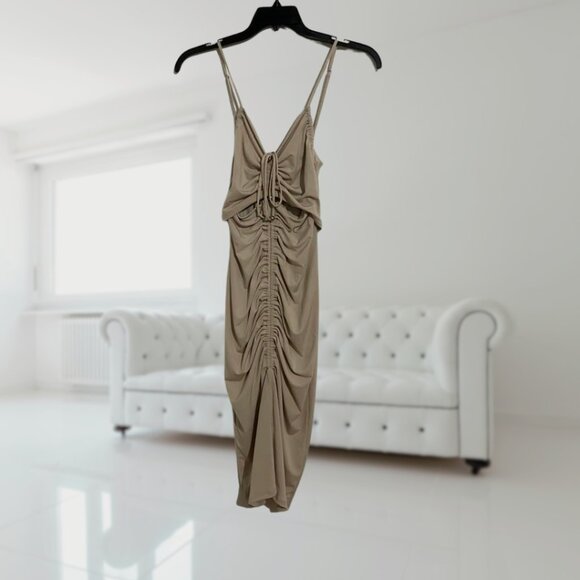 Forever 21 Ruched Midi Dress – NWT, Adjustable Straps, Zipper Back, Size Small - Picture 2 of 15